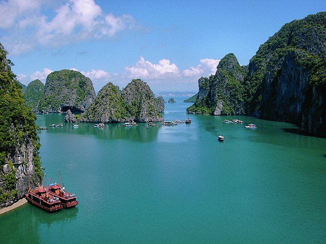 Halong bay Vietnam